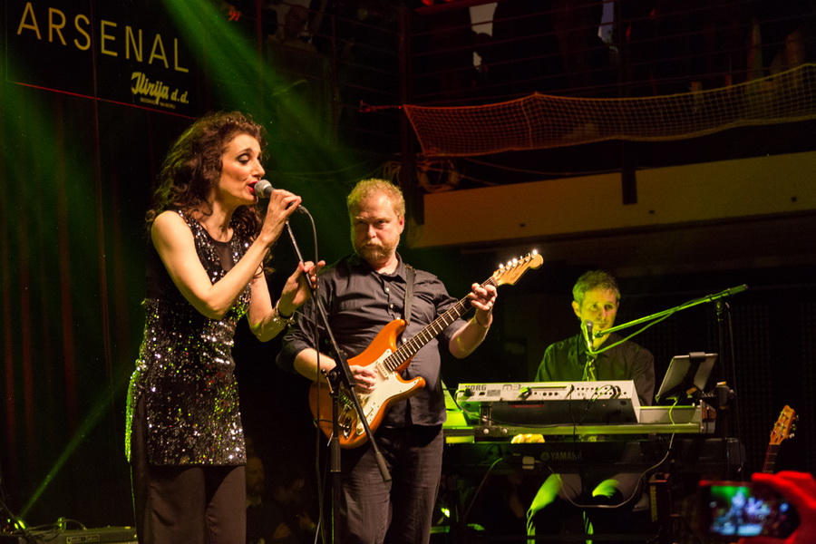 Koncert Doris Dragović u klubu Arsenal Zadar Koncert Doris Dragović u klubu Arsenal Zadar