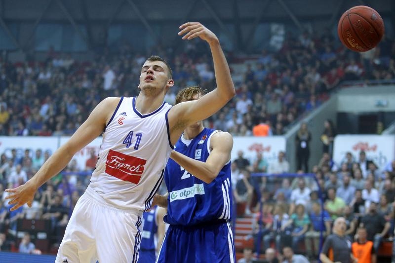 KC Drazen Petrovic, Zagreb – A-1 muska Liga za prvaka, polufinale, 3. utakmica, KK Cibona – KK Zadar 80-71. Photo: Goran Stanzl/PIXSELL KC Drazen Petrovic, Zagreb – A-1 muska Liga za prvaka, polufinale, 3. utakmica, KK Cibona – KK Zadar 80-71. Photo: Goran Stanzl/PIXSELL
