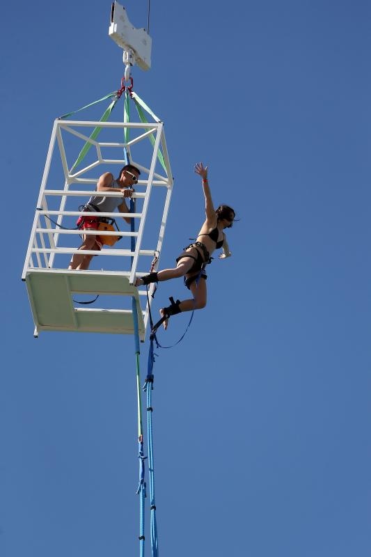 Zrće: Prvi dan Hideout festivala privukao nekoliko tisuća turista, Photo: Dalibor Urukalovic/PIXSELL Zrće: Prvi dan Hideout festivala privukao nekoliko tisuća turista, Photo: Dalibor Urukalovic/PIXSELL