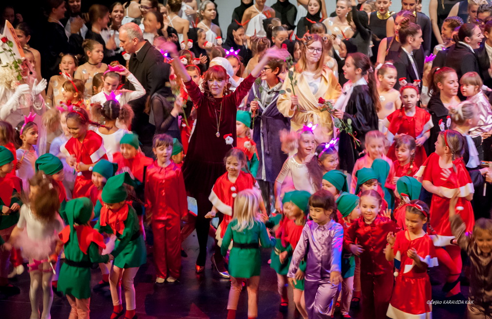 HNK Zadar: Premijera predstave “Pravo na…” Plesne udruge “Gesta” HNK Zadar: Premijera predstave “Pravo na…” Plesne udruge “Gesta”