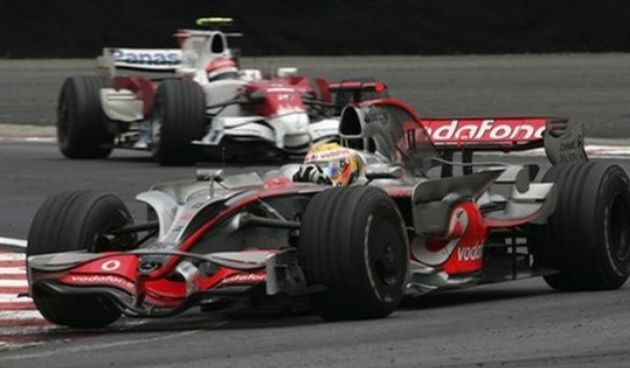 Lewis Hamilton, Timo Glock (ap Photo)