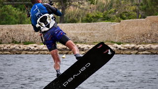 Kiteri guštali u refulima ninske bure Kiteri guštali u refulima ninske bure