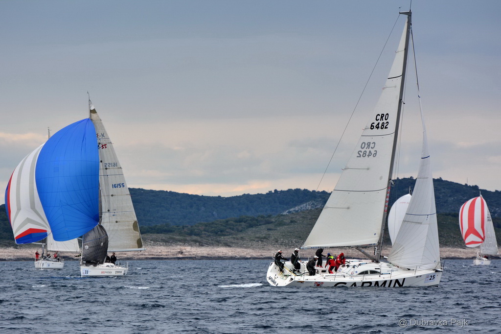 U hvarskom akvatoriju održana XXI. Uskršnja regata U hvarskom akvatoriju održana XXI. Uskršnja regata