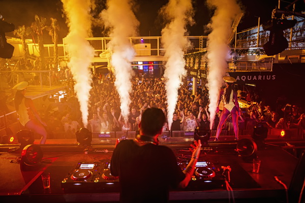 Trećeg dana Blacksheep Festivala u Aquarius klubu na Zrću nastupio je Moti. Foto: Goran Telak