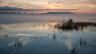 Čarobno jutro na Vranskom jezeru Čarobno jutro na Vranskom jezeru