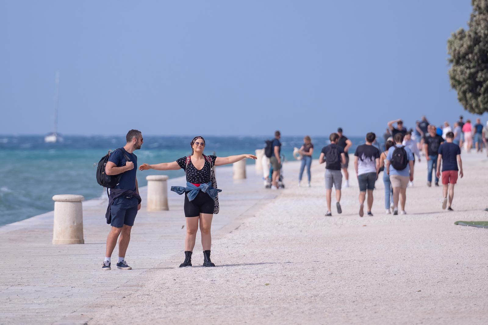 Olujno jugo na zadarskoj rivi