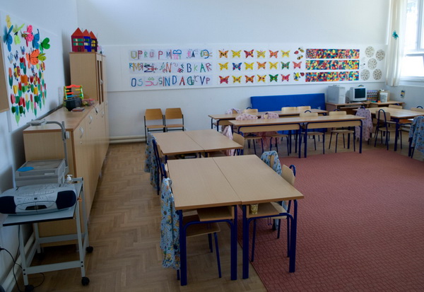 Svecano otvaranje obnovljene osnovne skole Kruno Krstic u Arbanasima