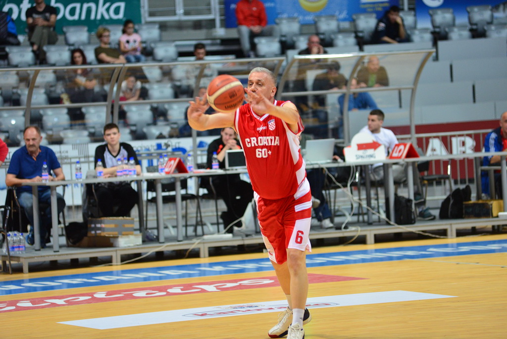 IV Masters veterana: KK Zadar – KK Croatia Team 54-40