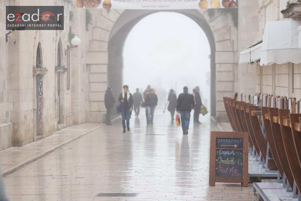 Đir po maglovitom gradu 16. listopada 2017. Đir po maglovitom gradu 16. listopada 2017.
