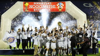 Zagreb, 220513.
Stadion Maksimir.
Uzvratna utakmica 22. finala Hrvatskog nogometnog kupa, Lokomotiva – Hajduk.
Na fotografiji: Slavlje Hajduka.
Foto: Boris Kovacev / CROPIX Zagreb, 220513.
Stadion Maksimir.
Uzvratna utakmica 22. finala Hrvatskog nogometnog kupa, Lokomotiva – Hajduk.
Na fotografiji: Slavlje Hajduka.
Foto: Boris Kovacev / CROPIX