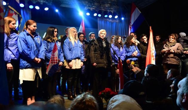 Predsjednicka kandidatkinja HDZ-a Kolinda Grabar Kitarovic odrzala je veliki predizborni skup na Narodnom trgu. Photo: Dino Stanin/PIXSELL