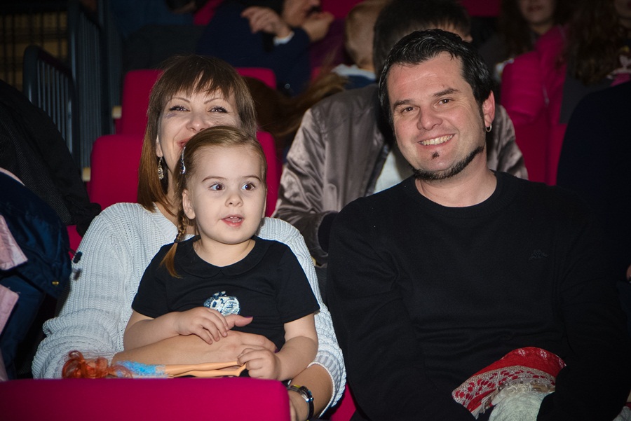 Premijera predstave “Božićno drvce”; foto Iva Perinčić