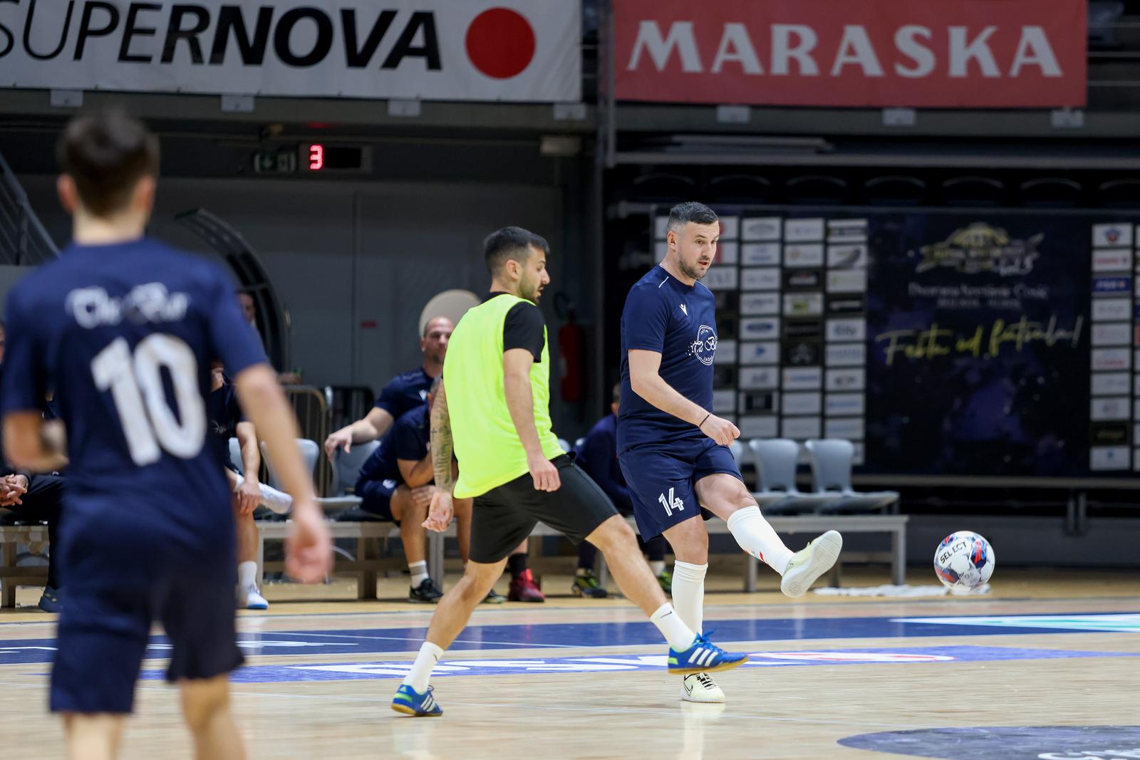 Humanitarni turnir “4 kantuna” na Višnjiku Humanitarni turnir “4 kantuna” na Višnjiku