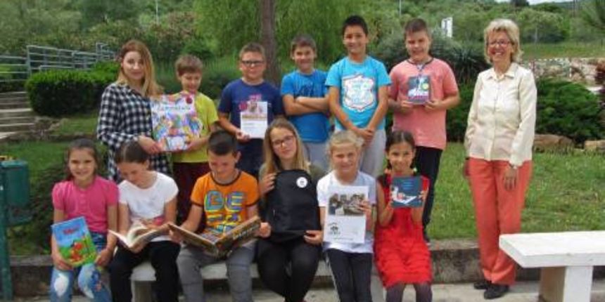 Pašmanski učenici u nacionalnom projektu “Čitamo mi, u obitelji svi”