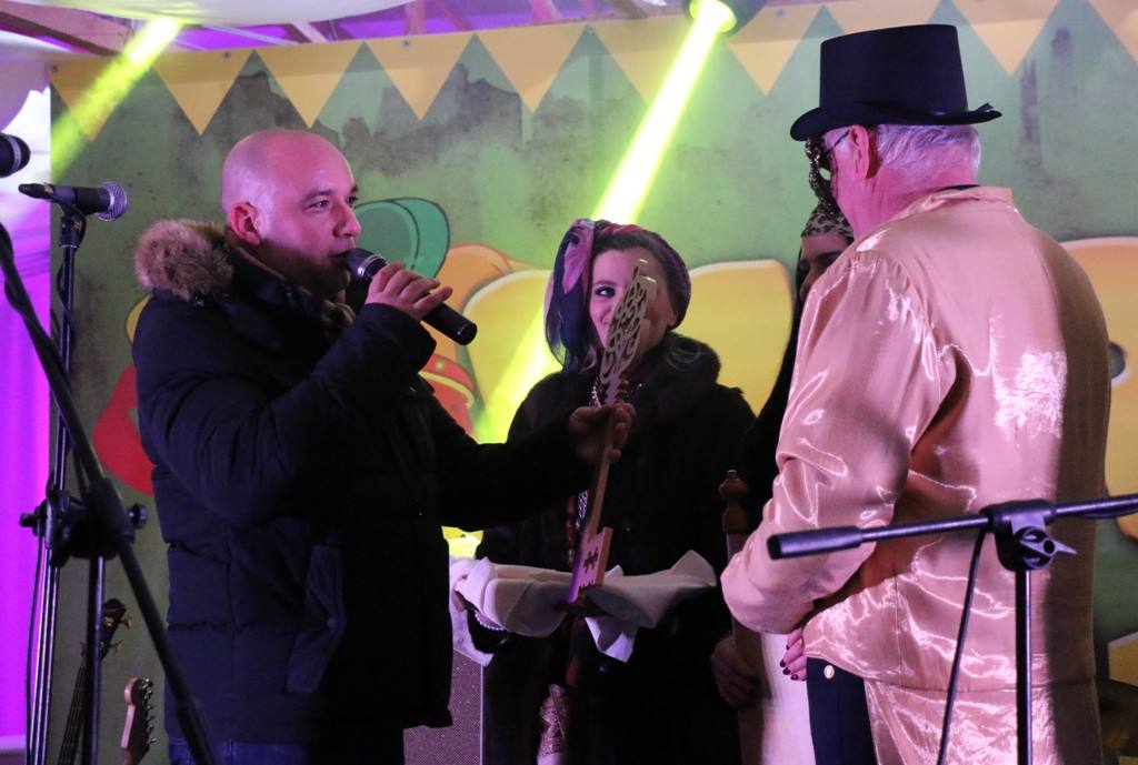 Maškarana Republika preuzela vlast u Viru