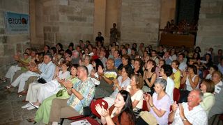 Image 1204769 (auto) Image 1204769 (auto)