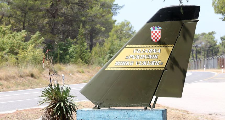 Vojarna “Pukovnik Mirko Vukušić” Vojarna “Pukovnik Mirko Vukušić”