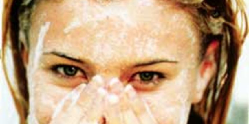 Maska za lice(foto:freshline.co) Maska za lice(foto:freshline.co)