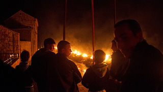Sinoć je u Bibinjama na jedinstveni način obilježen Velik petak, foto: Leo Banić Sinoć je u Bibinjama na jedinstveni način obilježen Velik petak, foto: Leo Banić