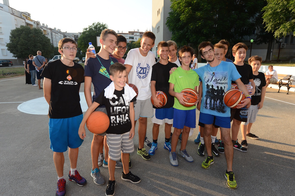 U sklopu nacionalnog projekta “Koš za koš” predan je prvi obnovljen košarkaški teren na zadarskom Bilom Brigu