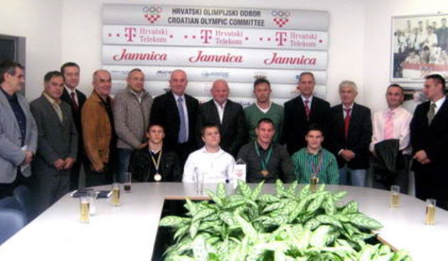 Hrvači na primanju u HOO, Foto: cro-wrestling.hr