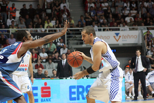KK Zadar-KK Cibona (foto:Saša Čuka) KK Zadar-KK Cibona (foto:Saša Čuka)