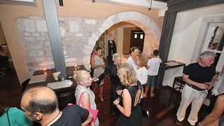 Degustacija vina mariborske vinarije Vinag u Restoran Baru Atrij Degustacija vina mariborske vinarije Vinag u Restoran Baru Atrij