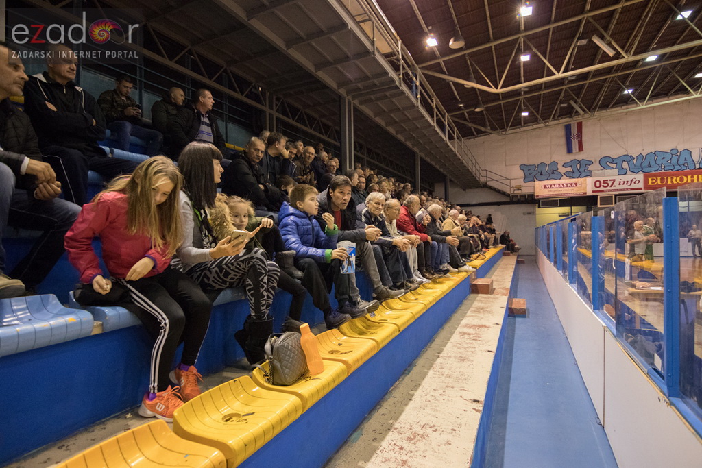 Fešta u povodu 80. rođendana Pina Giergie: Vetarani KK Zadar – Veterani KK Olimpija Fešta u povodu 80. rođendana Pina Giergie: Vetarani KK Zadar – Veterani KK Olimpija