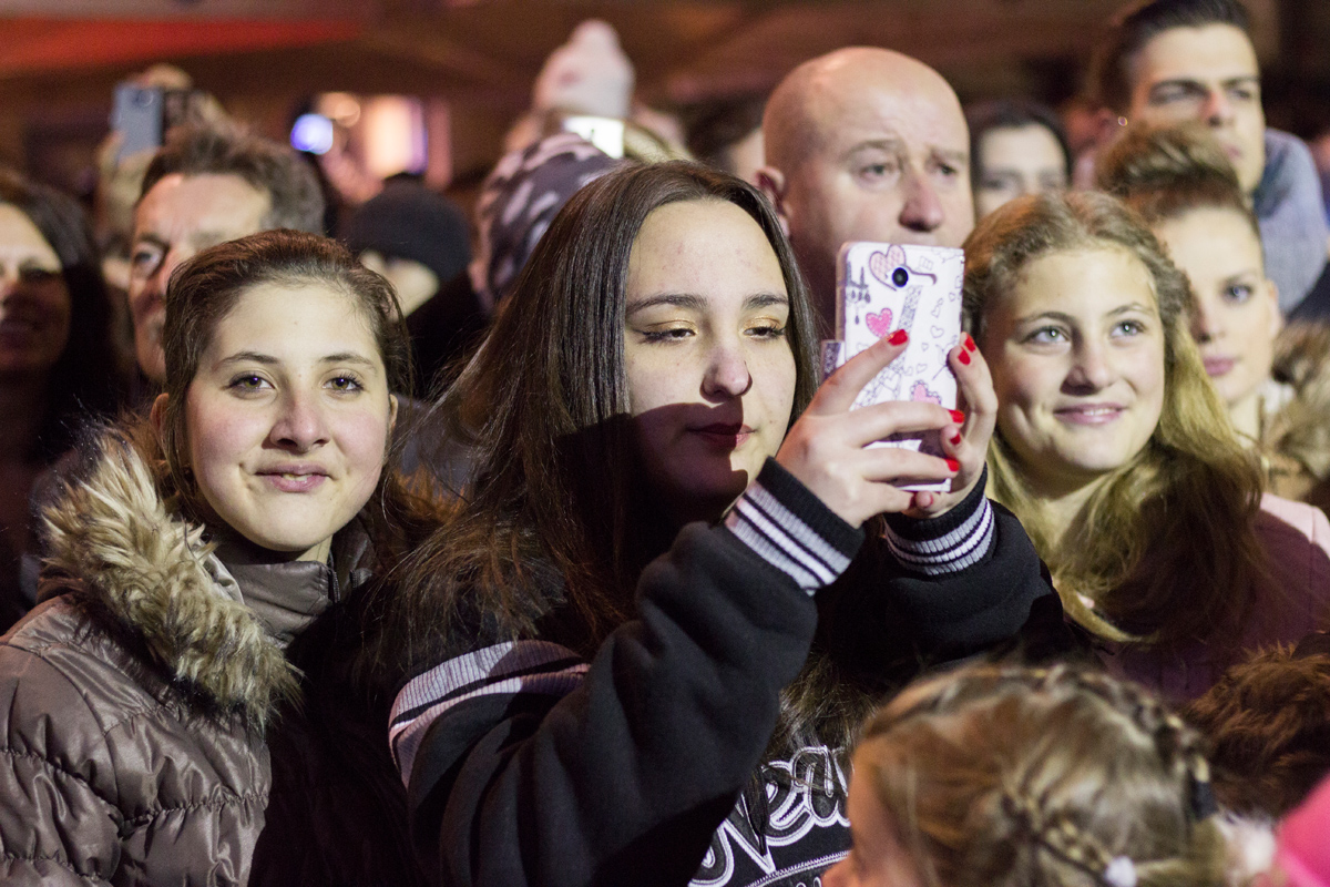 Doček 2017: Najluđa noć na zadarskom Poluotoku privukla više tisuća Zadrana i gostiju Doček 2017: Najluđa noć na zadarskom Poluotoku privukla više tisuća Zadrana i gostiju