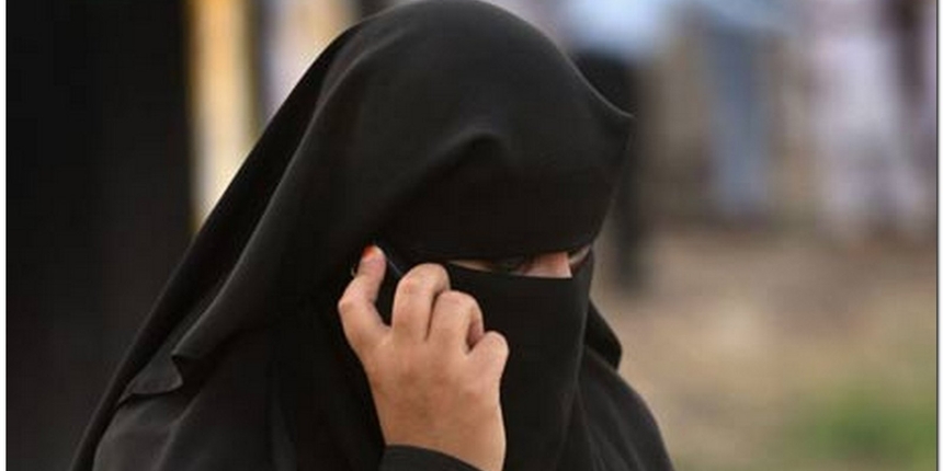 burka, muslimanka burka, muslimanka