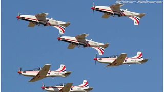 Međunarodni aeromiting u mađarskom Kecskemetu, 3. kolovoza, Krila Oluje, foto: Petar Mežnarek Međunarodni aeromiting u mađarskom Kecskemetu, 3. kolovoza, Krila Oluje, foto: Petar Mežnarek