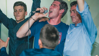 Zadarska večer s Ivicom Sikirićem Ićom u Hitch baru, 8.5.2015. (Foto: Ivan Toman) Zadarska večer s Ivicom Sikirićem Ićom u Hitch baru, 8.5.2015. (Foto: Ivan Toman)