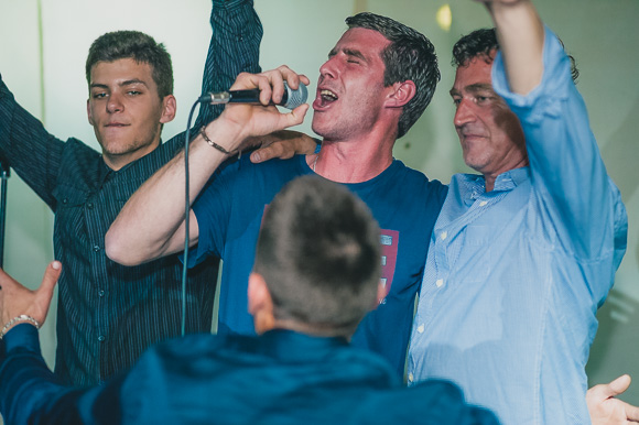 Zadarska večer s Ivicom Sikirićem Ićom u Hitch baru, 8.5.2015. (Foto: Ivan Toman) Zadarska večer s Ivicom Sikirićem Ićom u Hitch baru, 8.5.2015. (Foto: Ivan Toman)