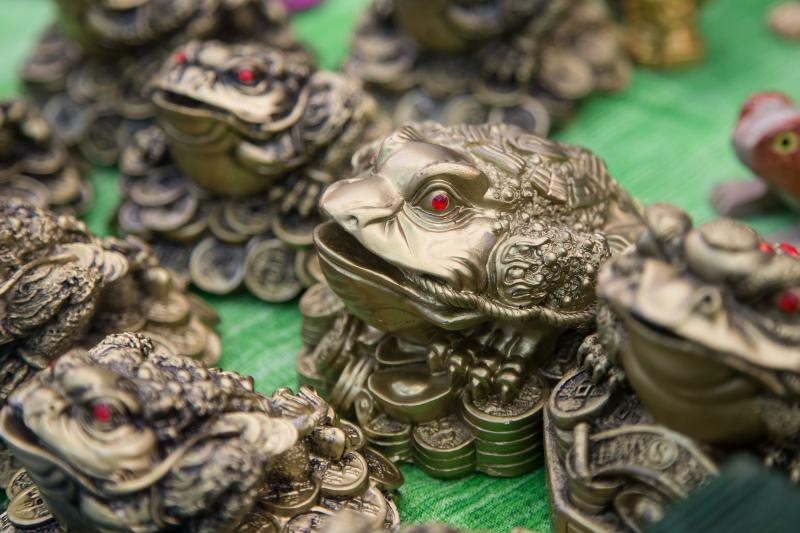 U Domu sportova odrzava se 18. Medjunarodni sajam dragog i poludragog kamenja – Mineral Expo Zagreb. Kao i svake godine razni medjunarodni izlagaci ponudili su posjetiteljima nakit i ukrasne predmete od dragog i poludragog kamenja, bisera i koralja, te ne U Domu sportova odrzava se 18. Medjunarodni sajam dragog i poludragog kamenja – Mineral Expo Zagreb. Kao i svake godine razni medjunarodni izlagaci ponudili su posjetiteljima nakit i ukrasne predmete od dragog i poludragog kamenja, bisera i koralja, te ne