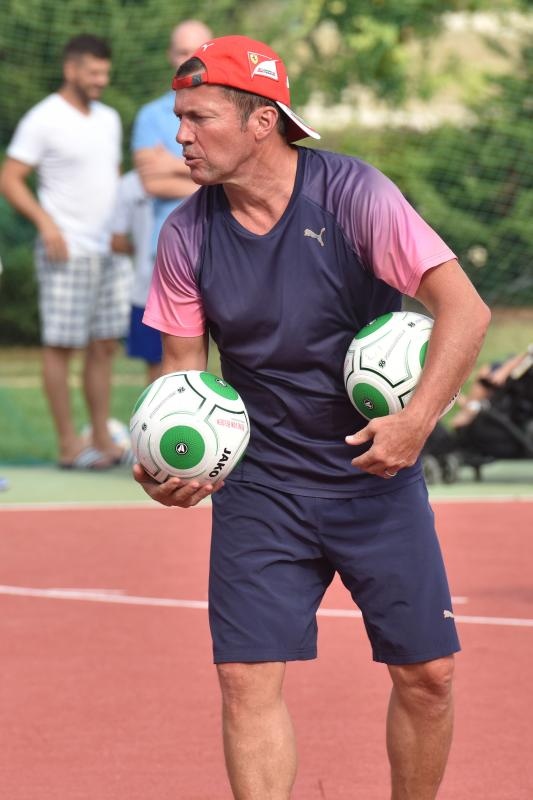 Nogometna zvijezda Lothar Matthaus na Punta Skali učio djecu nogometu