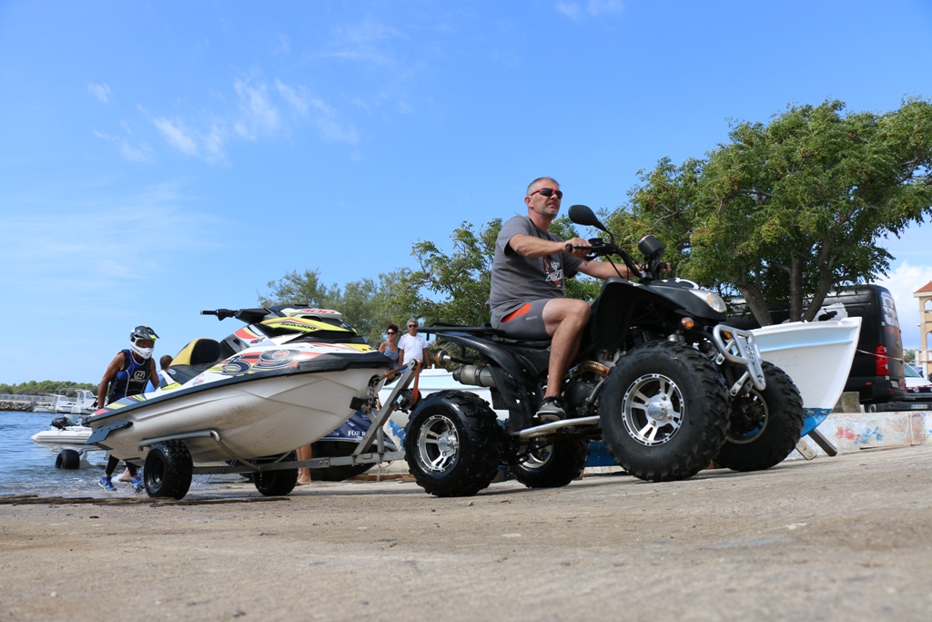 Alpe Adria Jet Ski Tour na Viru Alpe Adria Jet Ski Tour na Viru