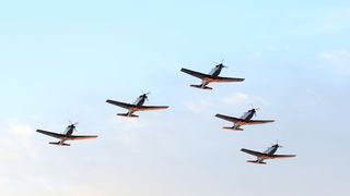 Svečani doček zadarskih Vatrenih: Jedrenjakom Branimir plovili od Gradskog mosta do gata na zadarskoj rivi