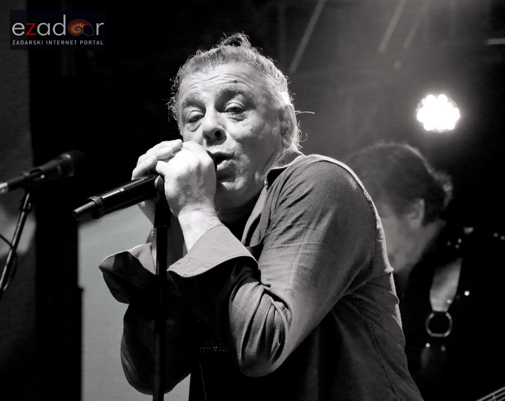 Parni valjak Viranima priredio vrhunsku dvosatnu glazbenu poslasticu Parni valjak Viranima priredio vrhunsku dvosatnu glazbenu poslasticu