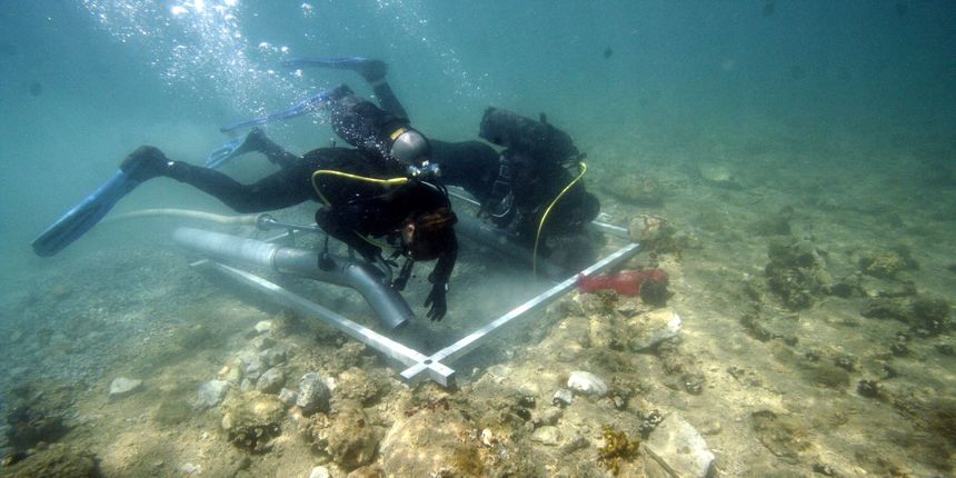 Istraživanja na podvodnom prapovijesnom lokalitetu kod Ričula u Pašmanskom kanalu Istraživanja na podvodnom prapovijesnom lokalitetu kod Ričula u Pašmanskom kanalu