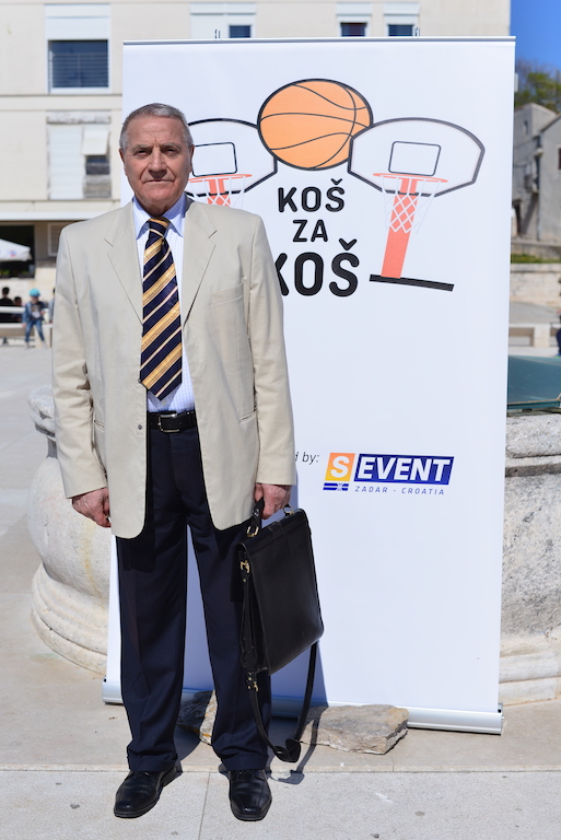 Giussepe Giergia. Košarkaške legende zaigrale sa Zadranima na Forumu Giussepe Giergia. Košarkaške legende zaigrale sa Zadranima na Forumu