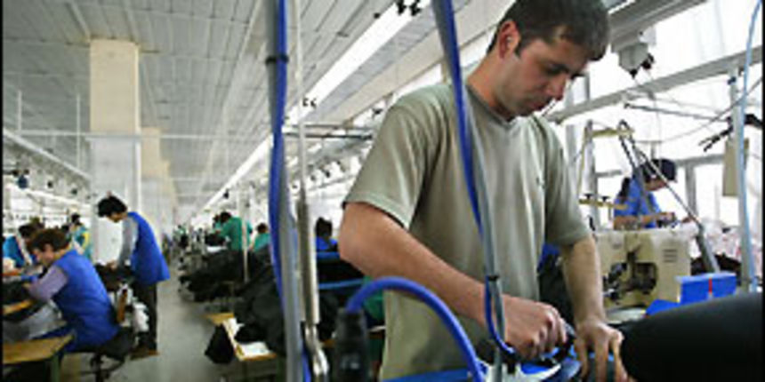 Radnik u proizvodnji Radnik u proizvodnji