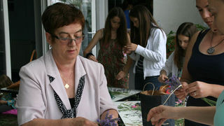 Danas je održana kreativna radionica za velike i male u organizaciji Dječjeg odjela Gradske knjižnice Zadar: izrada stručaka i jastučića od lavande od 10-12 h. Radionicu je vodila gospođa Jadranka Plantak. Foto by Lucija Juravic Danas je održana kreativna radionica za velike i male u organizaciji Dječjeg odjela Gradske knjižnice Zadar: izrada stručaka i jastučića od lavande od 10-12 h. Radionicu je vodila gospođa Jadranka Plantak. Foto by Lucija Juravic