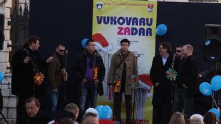 Vukovaru ZaDar na Narodnom trgu, foto: Iva Perinčić Vukovaru ZaDar na Narodnom trgu, foto: Iva Perinčić