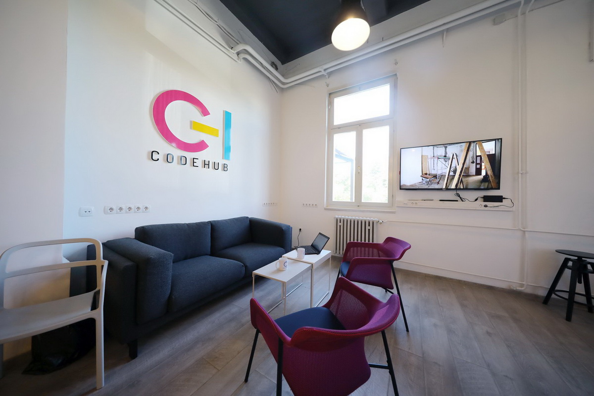 Otvoren CODE hub coworking prostor u Studentskom domu Sveučilišta u Zadru Otvoren CODE hub coworking prostor u Studentskom domu Sveučilišta u Zadru