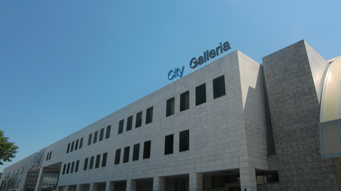 Otvorenje Spara u City galeriji, trgovački centar na relji/city galerija