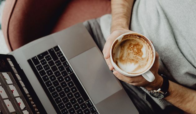 kompjuter laptop kava posao karijera kompjuter laptop kava posao karijera