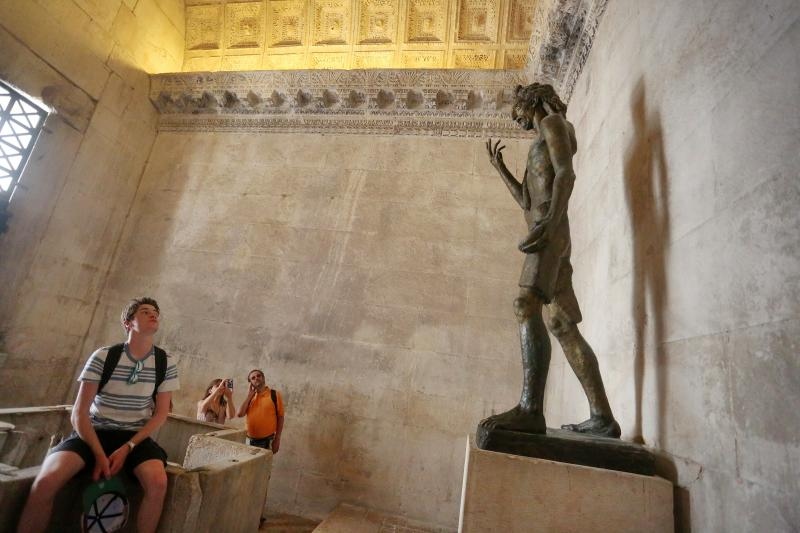 Jupiterov hram posvećen je bogu Jupiteru, glavnom božanstvu starih Rimljana