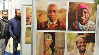 Gradska knjižnica Zadar: Otvorenje izložbe fotografija “Afrika na kvadrat” autora Filipa Brale Gradska knjižnica Zadar: Otvorenje izložbe fotografija “Afrika na kvadrat” autora Filipa Brale