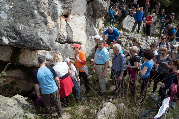 Drugi Planinarski pohod “Hajdemo do Vrane” 2. travnja 2016. Foto: Vinko Pešić