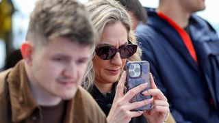 Ekološka manifestacija “Uz more, za more: zelena misija za održivu budućnost Hrvatske” održala se danas na plivarici Škoda koja je jutros u 11 sati isplovila iz zadarske luke Gaženica prema Ugljanu gdje će se provela akcija izvlačenja odbačenih ribarskih Ekološka manifestacija “Uz more, za more: zelena misija za održivu budućnost Hrvatske” održala se danas na plivarici Škoda koja je jutros u 11 sati isplovila iz zadarske luke Gaženica prema Ugljanu gdje će se provela akcija izvlačenja odbačenih ribarskih